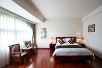 Lan Vien Hotel Ханой Екстериор снимка